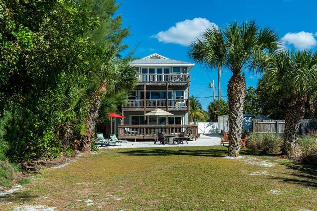 Your Tranquil Escape Is Found Directly On The Beach At The Serenity Beach Condo. Сієста-Кі Екстер'єр фото